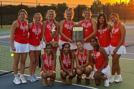 Huntley wins all 7 title matches, claims 5th consecutive Fox Valley Conference championship