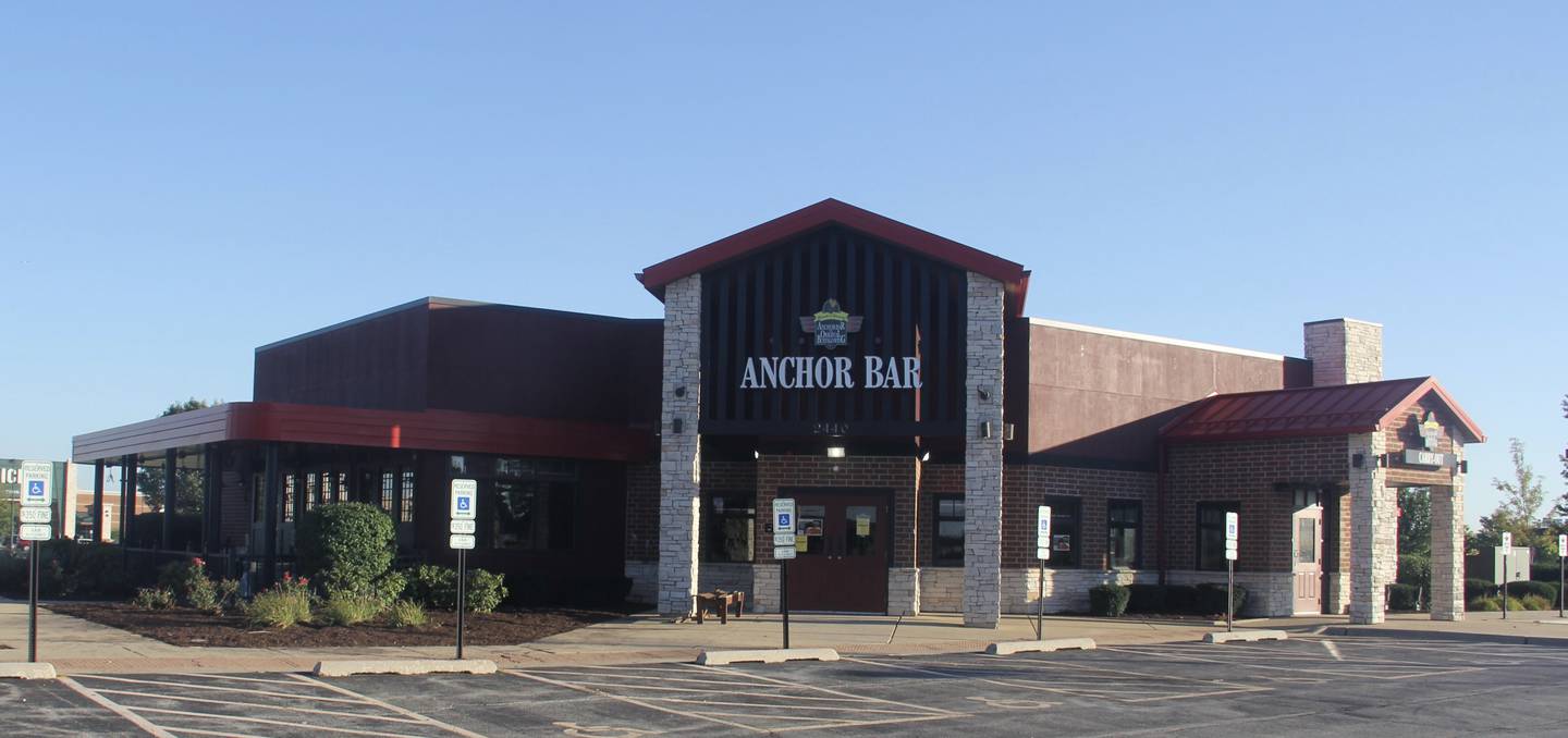 Anchor Bar, credited with inventing the original buffalo wings, opens