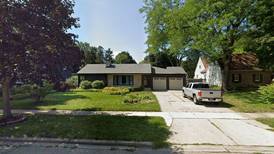 Single-family home in St. Charles goes for $625,000