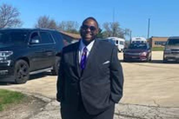 Kankakee Junior High teacher Tywon Bender seeks victory in national teaching competition