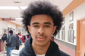 Brady Pettigrew scores 26 as Bolingbrook rolls at Oswego: Thursday’s Herald News Sports roundup