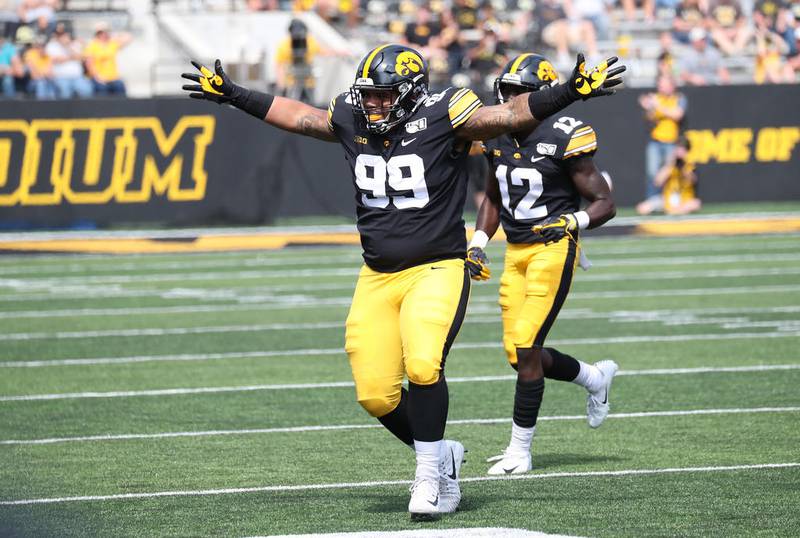 Iowa Hawkeyes defensive lineman Noah Shannon (99) against the Rutgers Scarlet Knights during the 2019 season.