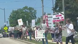 Video: "No Kings" protest in Yorkville