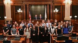 Coal City students among those participating in youth council visit to Springfield 