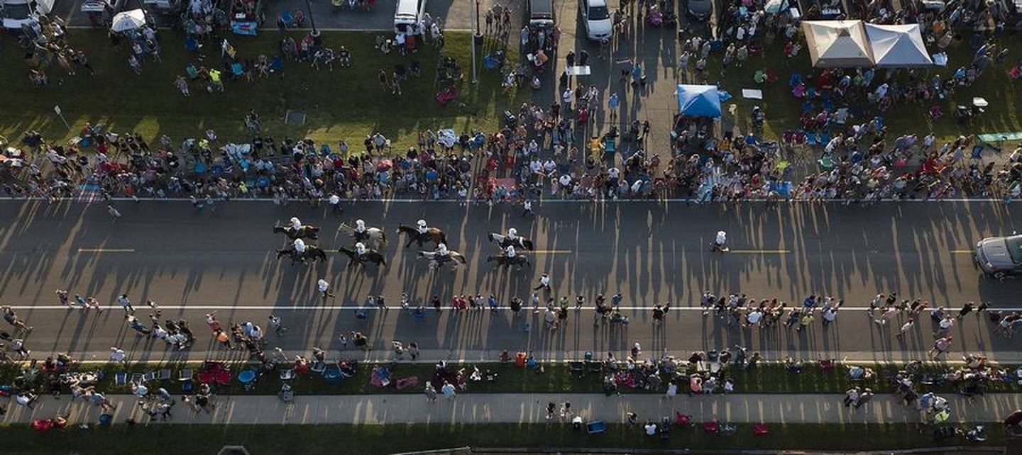 Elburn Days kicks off with spectacular parade Shaw Local