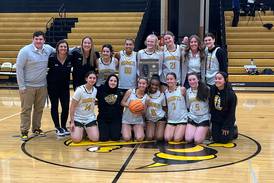 Maeve Savage, starter on a state team two years ago, leads Hinsdale South past Lemont to regional title