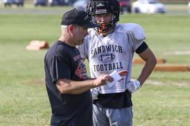 Photos: Sandwich football practice