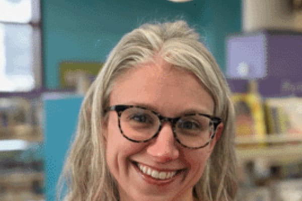 La Grange librarian receives youth services achievement award