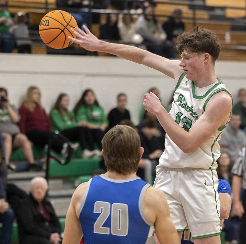 Rock Falls’ Ryken Howard dishes off a pass against Princeton Saturday, Jan. 4, 2025, at the Rock Falls Shootout.