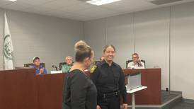 Mendota swears in new police officer