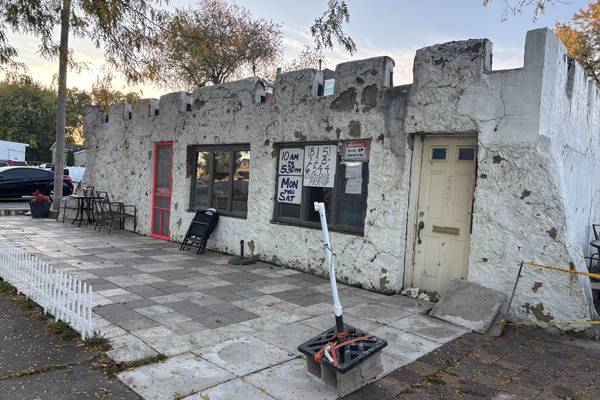 Keely’s Castle revives iconic Ottawa hot dog spot on Main Street