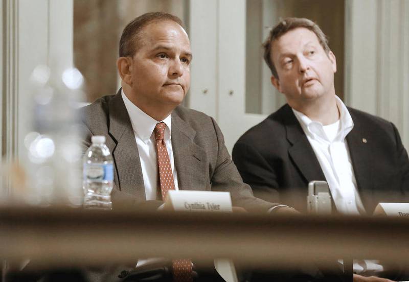 Rialto Board Chairman Dan Vera (left) leads a special meeting of the Rialto board Monday after board members voted to not renew the contract of General Manager Randy Green. His contract goes through the end of the year.
