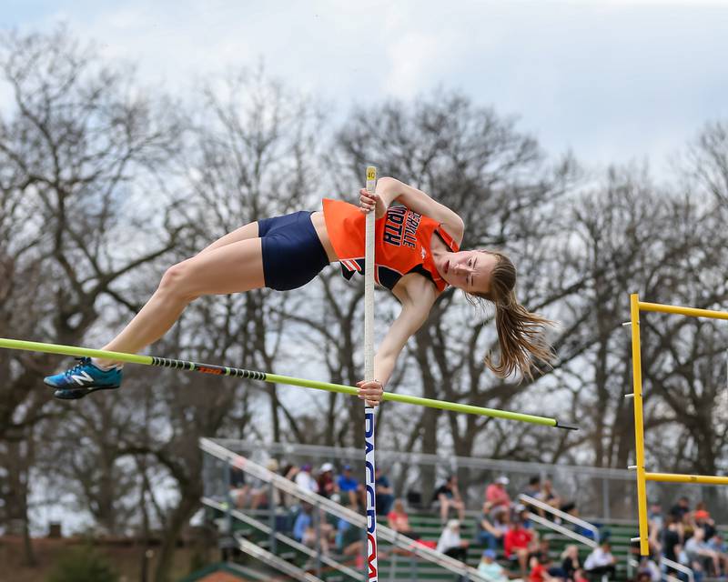 Naperville's Ashley Kushner competes in the Pole Vault at the Glenbard West's Sue Pariseau Girls Track and Field Invitational. April 23.2022.