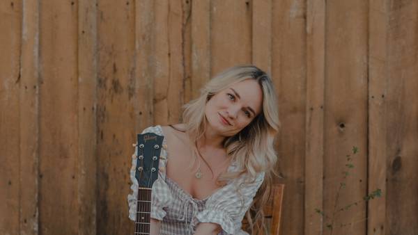 Folk singer-songwriter Jessica Willis Fisher to perform at Ottawa’s Restaurant at Heritage Harbor Feb. 15 