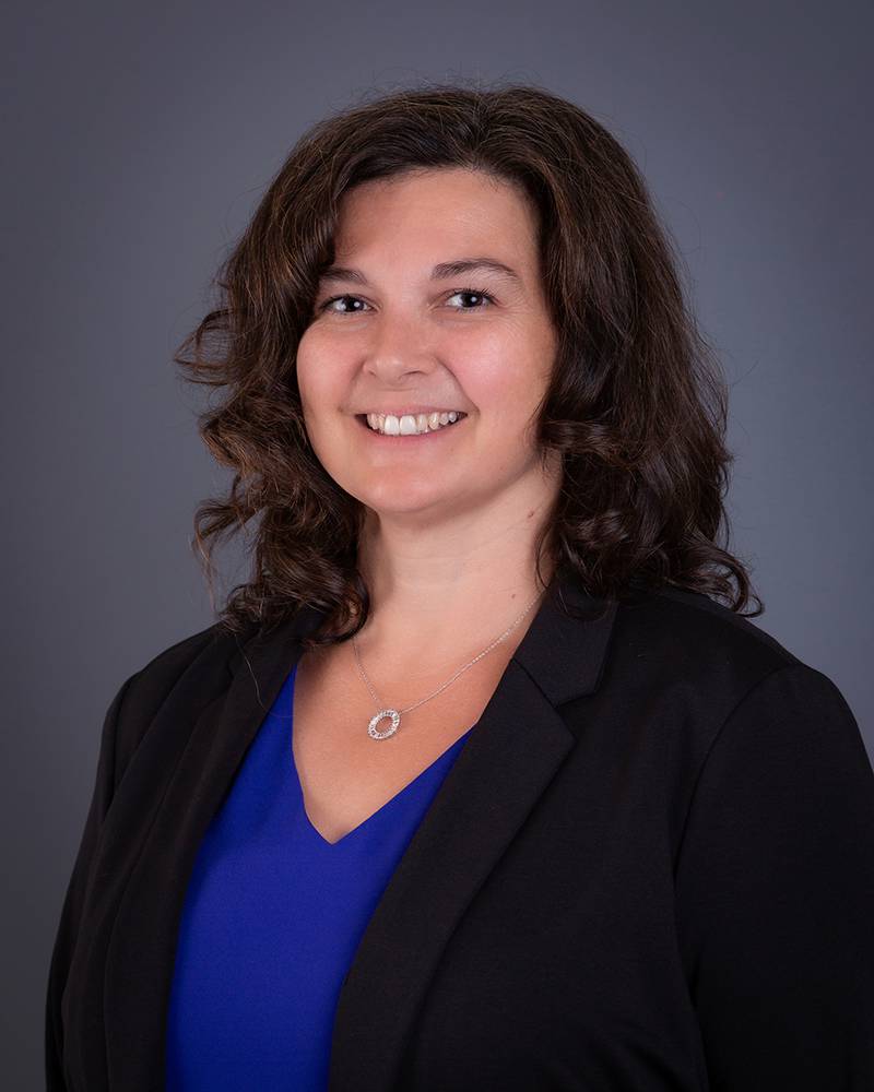 Heartland Bank and Trust Company announced the promotion of JoAnna Esparza to retail manager.