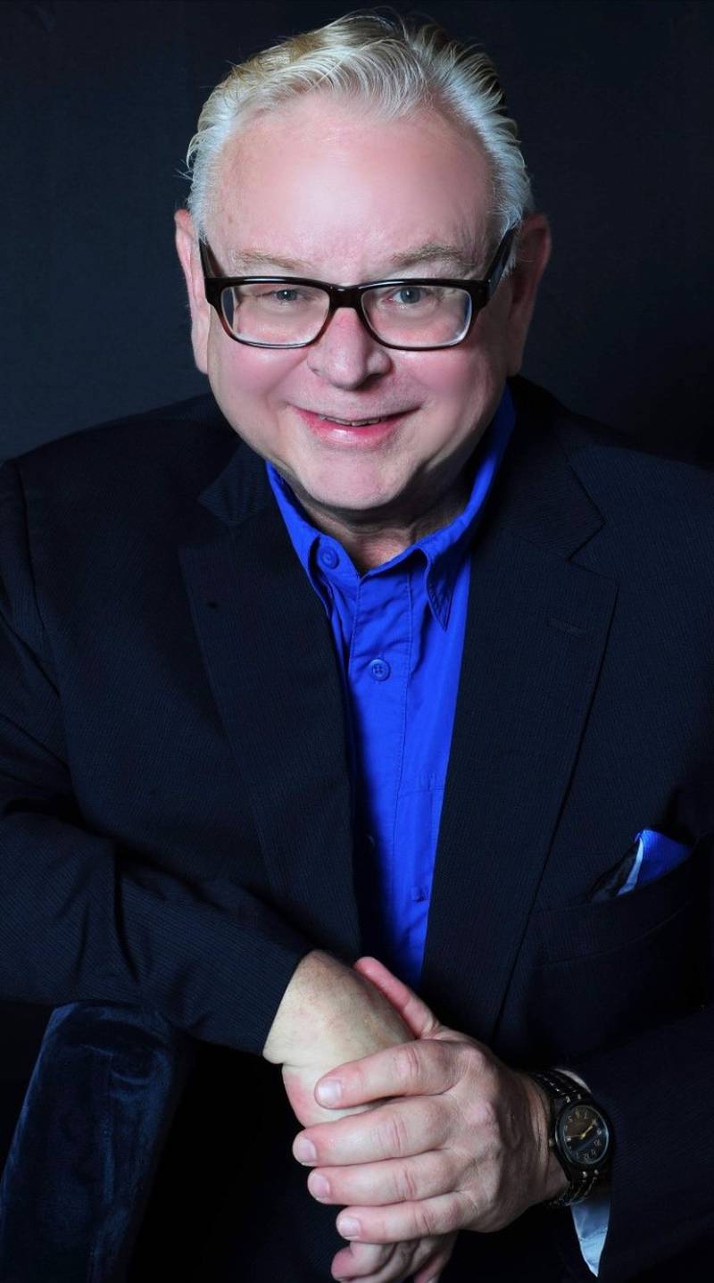 Illinois Valley Community College Theatre Director David Allan Kuester and the college’s theatre department will receive the Illinois Theatre Association’s 2022 Award of Excellence in College/University Theatre on Sept. 24.