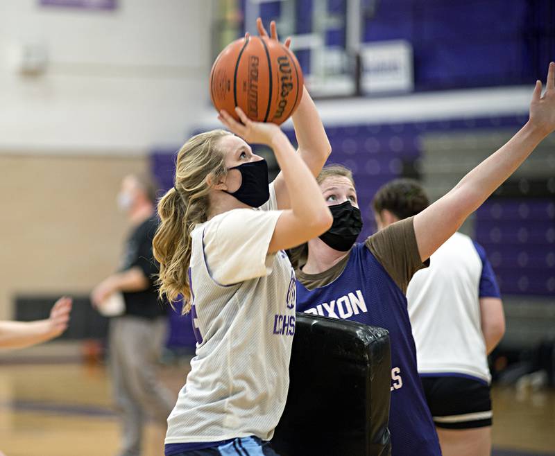 The Dixon girl's basketball team looks to compete in 2021 Shaw Local