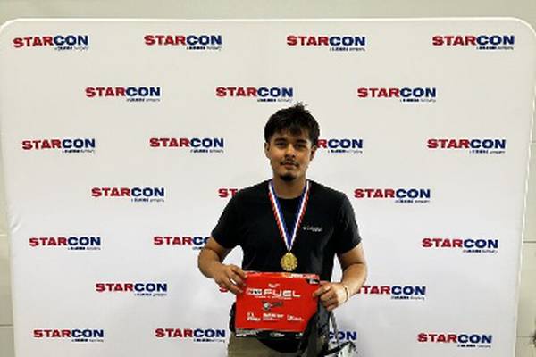 Joliet Central junior wins $20,000 scholarship at regional welding competition