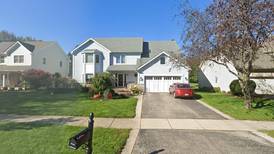 Single-family home sells for $825,000 in Naperville