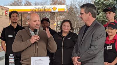 ‘It’s been a long wait’ – Plainfield welcomes opening of new Portillo’s drive-thru restaurant 