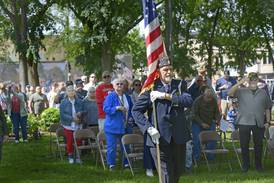 Photo: Ottawa marks Memorial Day