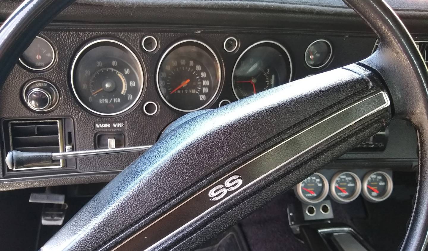 Photos by Rudy Host, Jr. - 1972 Chevelle Dash