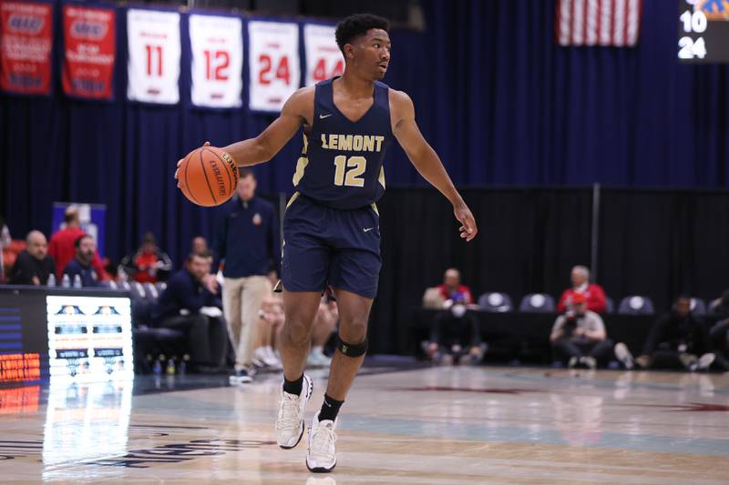 Lemont’s Miles Beachum look for a play against Simeon in the Class 3A super-sectional at UIC. Monday, Mar. 7, 2022, in Chicago.