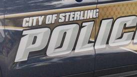 Explosive device threat draws bomb squad to Sterling Walmart