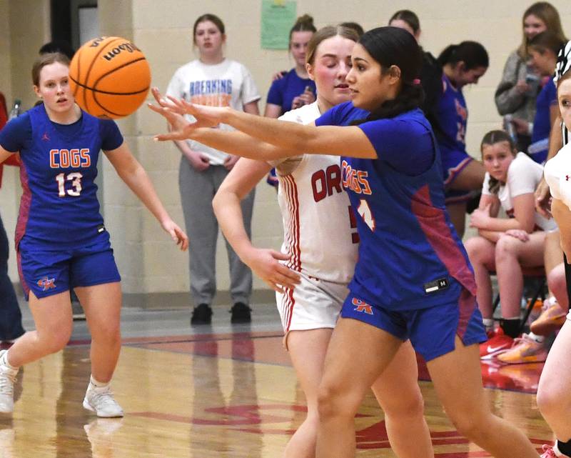 Genoa-Kingston's Alexa Ayala passes the ball to a teammate during action against Oregon on Friday, Jan. 30, 2026 at the Blackhawk Center.