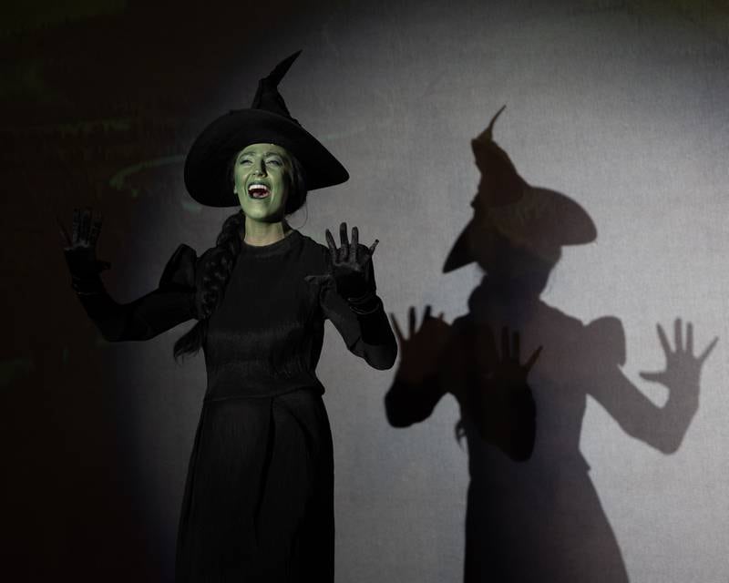 'Elphaba' (portrayed by Serena Rogers) sings during performance of "New Year, New Friends" on Saturday, December 27, 2025 at Stage 212 in LaSalle.