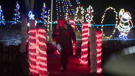 Photos: Rock Falls' lighted display