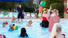 Make a splash with Santa at Glen Ellyn’s Sunset Pool