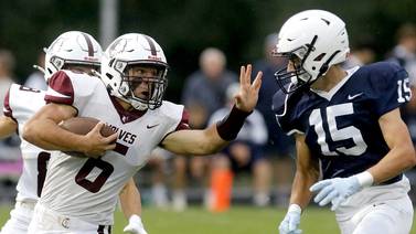 Luke Vanderwiel electrifies as Prairie Ridge beats Cary-Grove