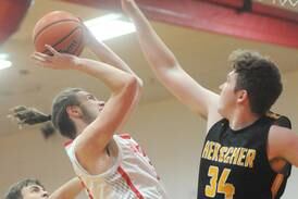 Boys basketball: Logan Aukland-led Streator rolls by Herscher 64-29 in Pops opener