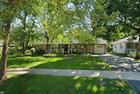Single-family home sells for $630,000 in Downers Grove