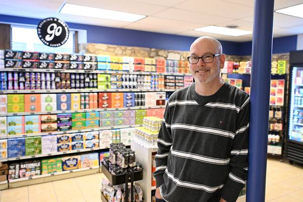 Neer Beer brings suburbs’ first non-alcoholic bottle shop to Wheaton