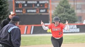 Lexi Majkszak jump-starts offense in 1st inning, leads St. Charles East past Lincoln-Way Central
