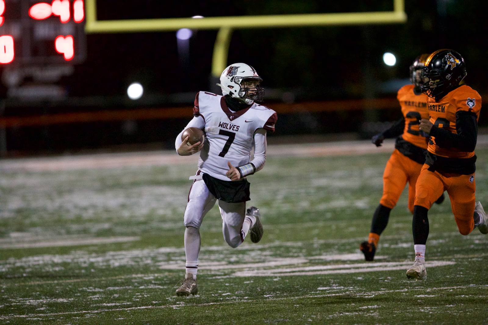 Prairie Ridge’s Tyler Vasey sets IHSA singleseason rushing record with
