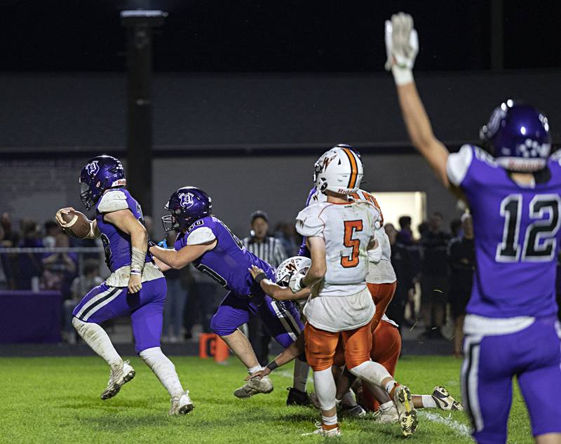 Dixon’s Aiden Wiseman bulldozes his way in for a TD against Winnebago Friday, Sept. 29, 2023 in Dixon.