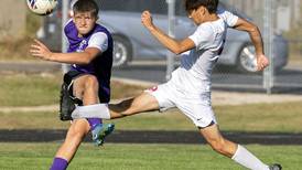 Dixon adds to early lead in win over Oregon