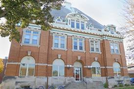 La Salle to consider school request for new stop sign