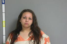 Police: Streator woman facing gun, drug charges after traffic stop