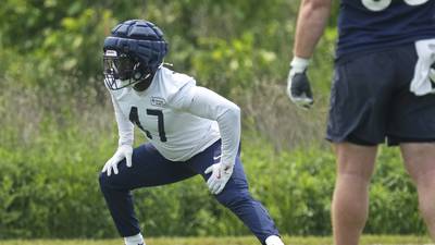 Top Chicago Bears position battles to watch in 2025: No. 2 linebacker