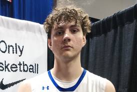 Boys basketball: Stefan Cicic, Riverside-Brookfield rally past St. Ignatius at Chicago Elite Classic