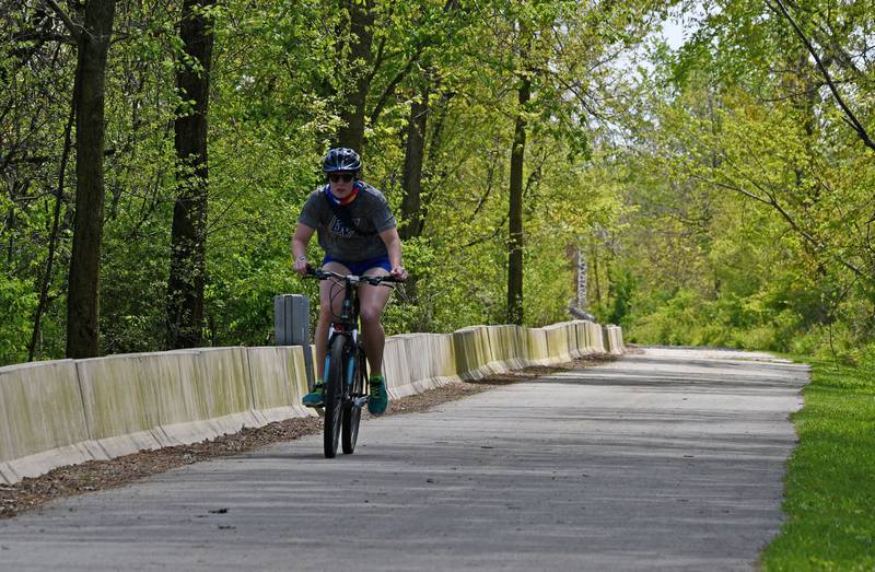 The Forest Preserve District of Will County is inviting new and existing preserve patrons to travel 95 miles on its trails over the course of four months in celebration of the District’s 95th anniversary. The “Spring Ninety-fiver Challenge” begins March 1 and runs through June 30. All mileage must be completed on Forest Preserve trails, but you can run, walk or bike a combination of miles to reach the total.