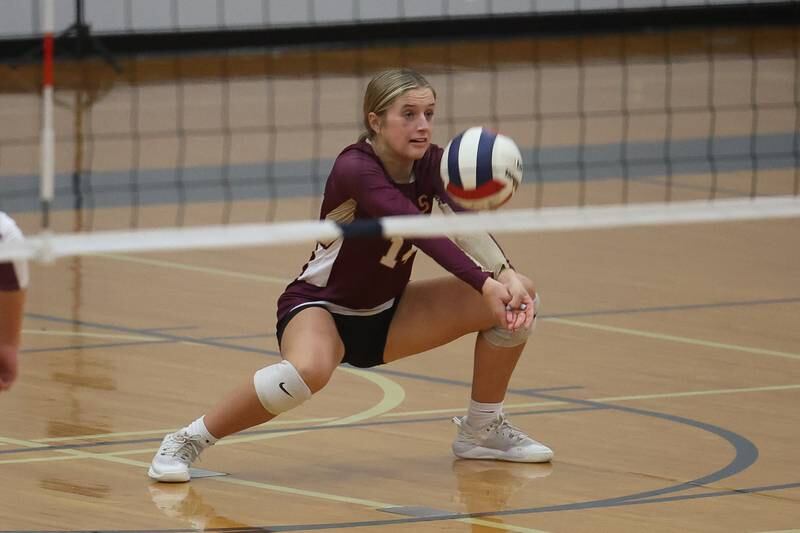Morris’ Alyssa Jepson gets low for the dig against Plainfield South on Monday, Sept. 25, 2023 in Plainfield.