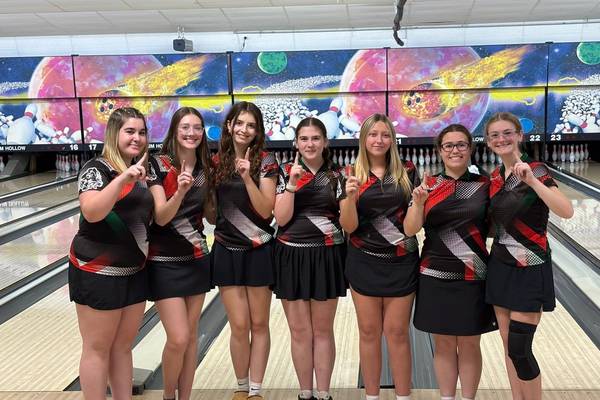 L-P girls bowling three-peats at Oregon invite: Saturday’s NewsTribune roundup