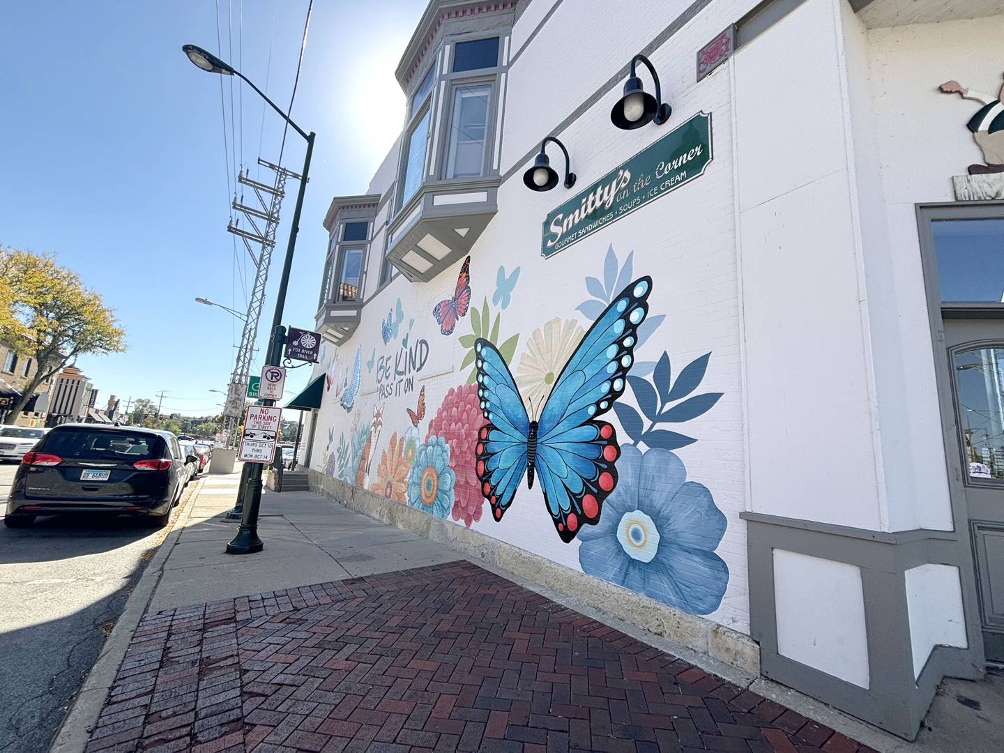 The mural located on the east side of Smitty’s sandwich shop is now completed. Kendall's Kindness commissioned the piece.