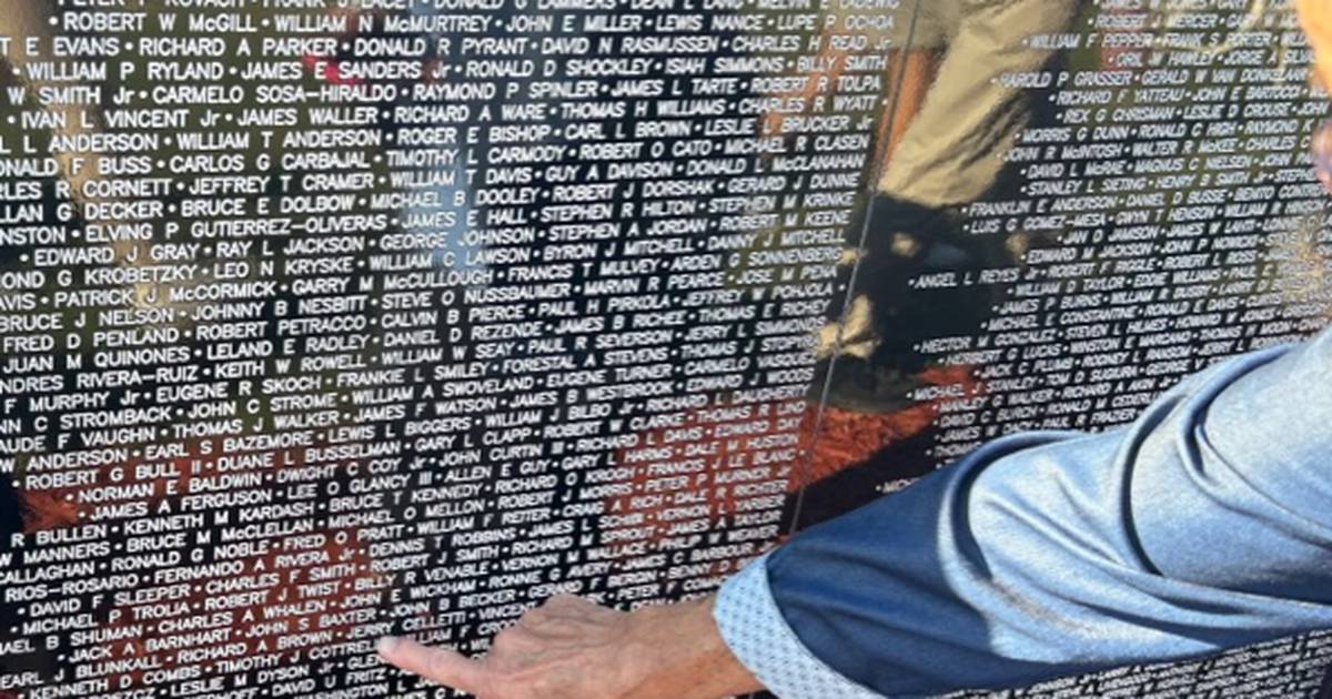 A time for reflection: Hundreds drawn to Vietnam Traveling Memorial Wall - Vimarsana News