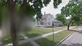 Elgin: Residential home built in 1890 goes for $400,000